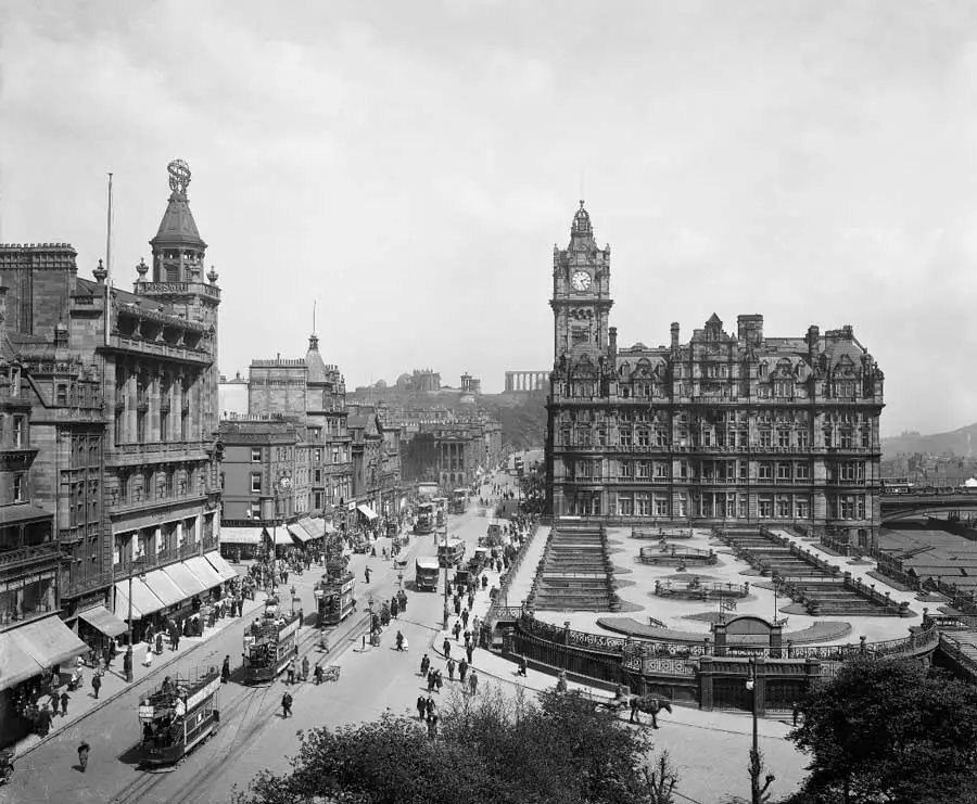 Princes Street Shopping, Edinburgh