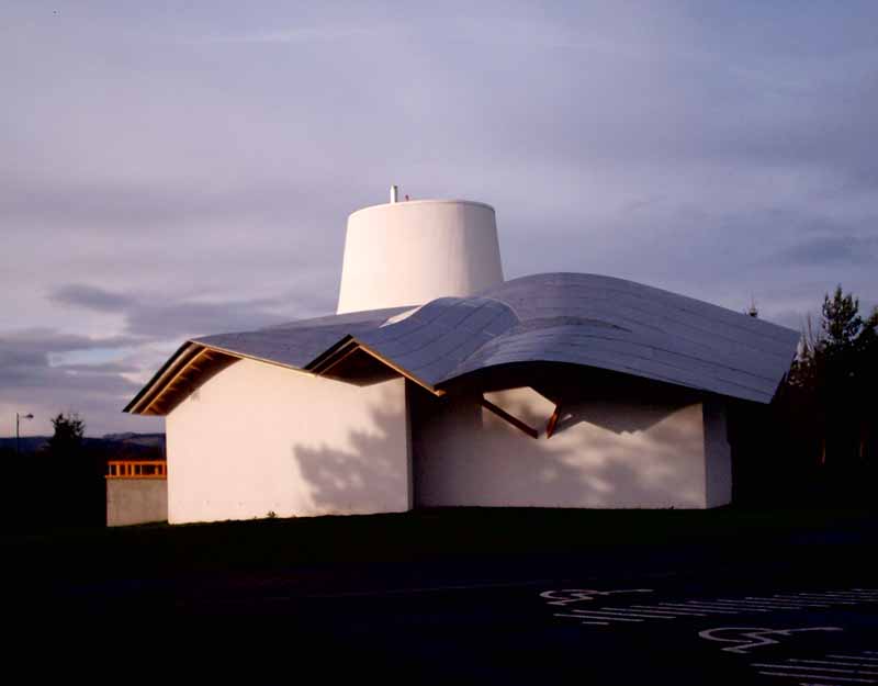 • Фрэнк Гери, музей Marta, Германия 2005. Мэгги центр Фрэнка Гери Шотландия. Центр Мэгги в Данди. Marta (музей).