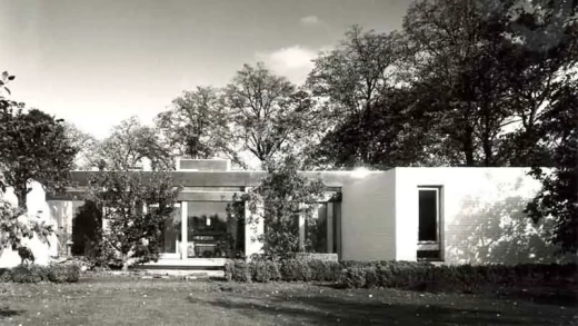 Modernist House in Gifford, Scotland