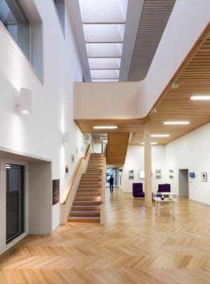 Edinburgh Centre for Carbon Innovation