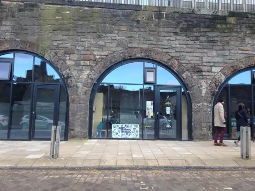 Caltongate Market Street arches