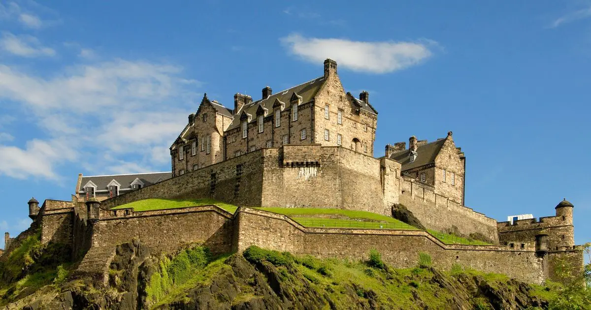 Edinburgh Architects Caslte building