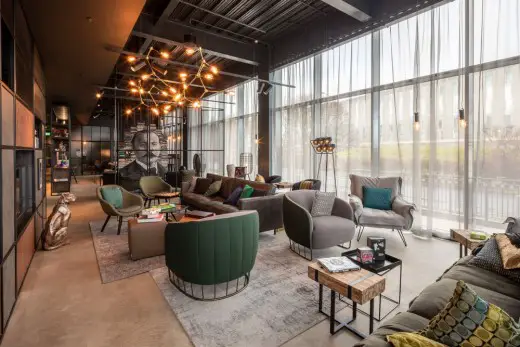 New Moxy Hotel Edinburgh Airport, Scottish Accommodation