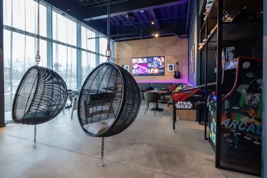 Moxy Hotel Edinburgh Airport interior