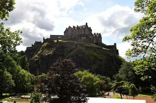 Edinburgh Castle - Rubber Mulch Flooring Advice from Soft Surfaces page