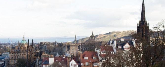 Architectural differences between London and Edinburgh Scotland