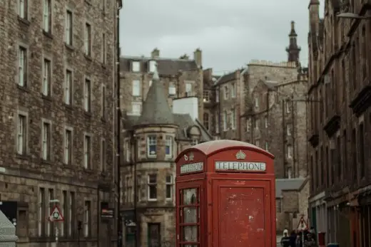 What to expect when moving to Edinburgh