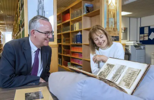 Countess of Rosslyn & Ian Gardner from the Rosslyn Chapel Trust