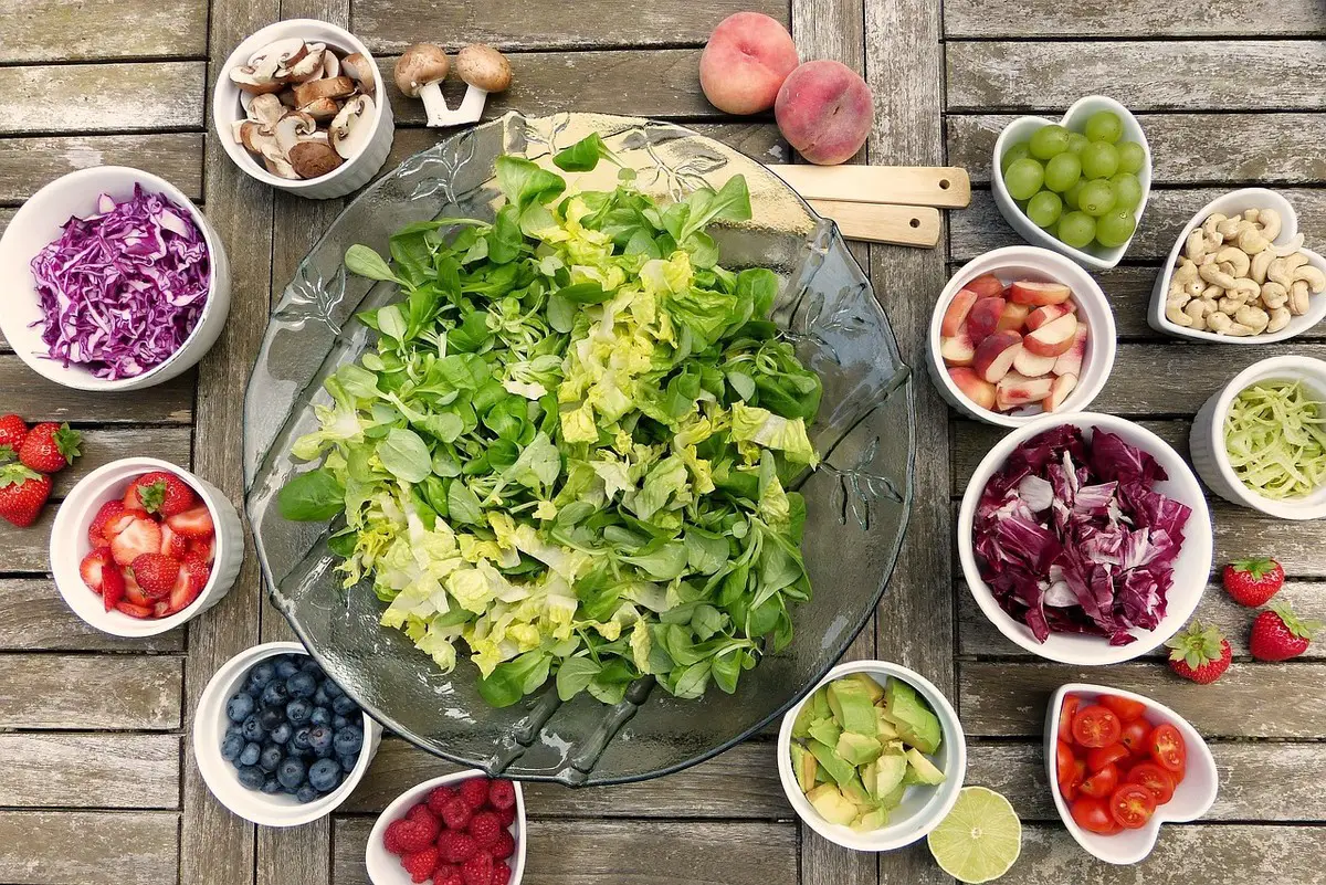 Salad vegan vegetarian options