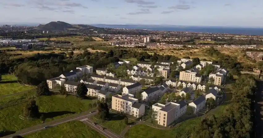 Edmonstone Estate Homes, Edinburgh property