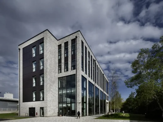 Edinburgh University School of Engineering building