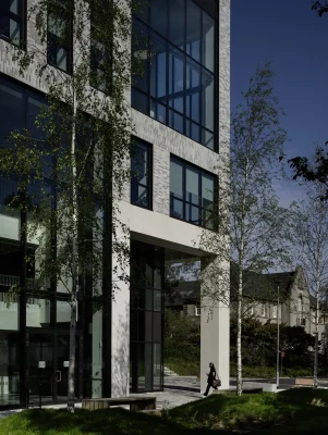 Edinburgh University School of Engineering building