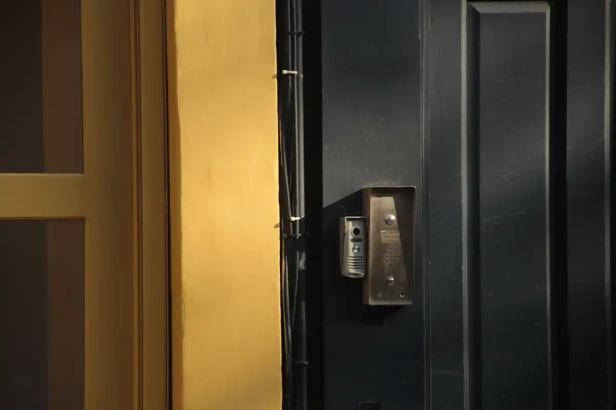 FD30 vs FD60 fire doors: which rating to specify