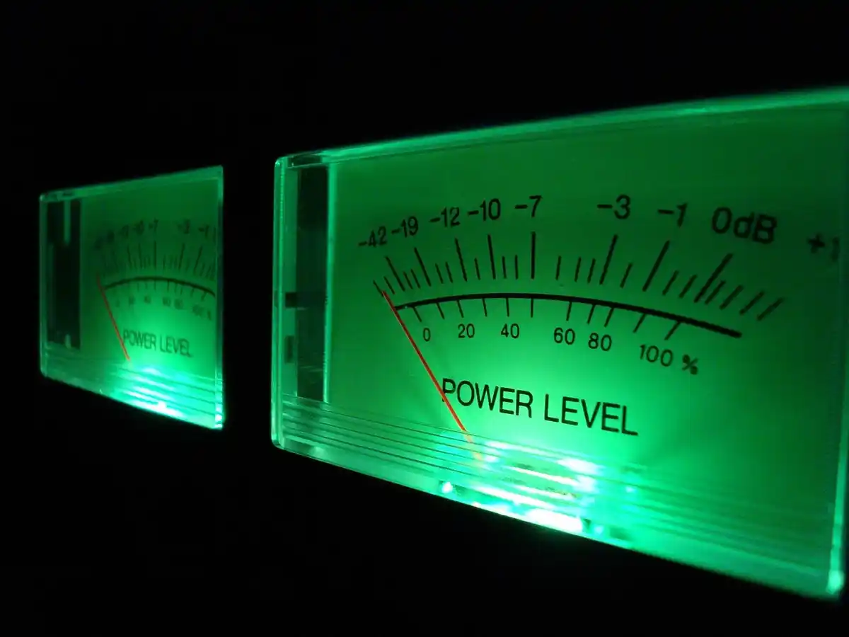 Take more accurate decibel readings in the workplace